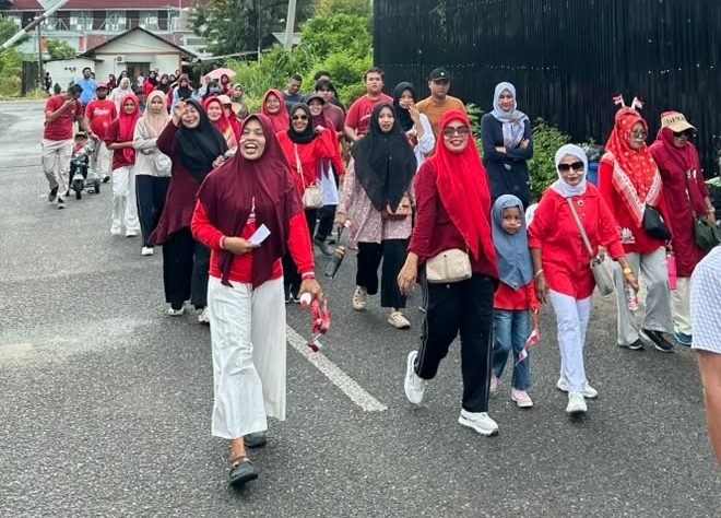 Berbagai Macam Perlomban Meriahkan Hari Kemerdekaan di Kecamatan Meuraxa