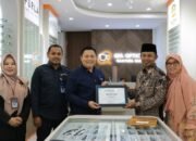 Disdukcapil dan QM Optical Tandatangani Kerjasama, Tunjukkan KIA Warga Dapat Harga Istimewa