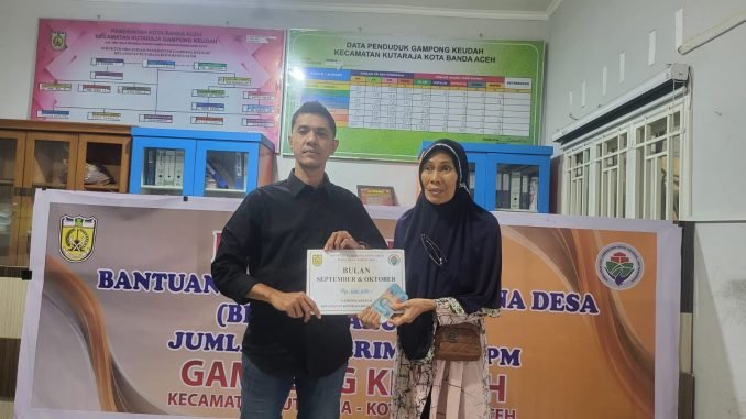 BLT Dana Desa September dan Oktober Disalurkan Kepada Warga Gampong Keudah