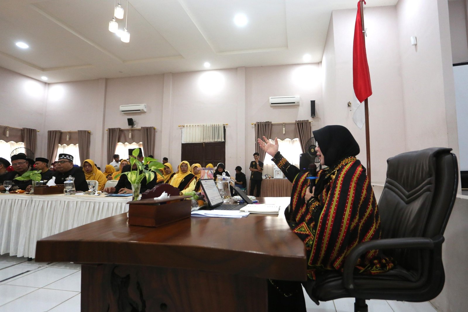 Di Momen Hardikda, Illiza Gelar Dialog bersama Kepala Sekolah