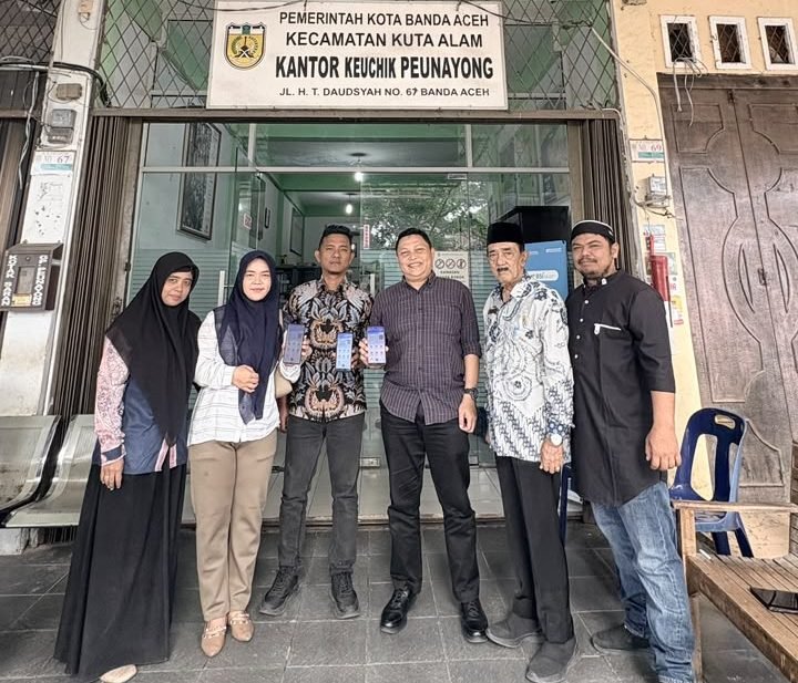 Disdukcapil Banda Aceh Jemput Bola Aktivasi IKD di Peunayong, 37 Warga Berhasil Diaktifkan