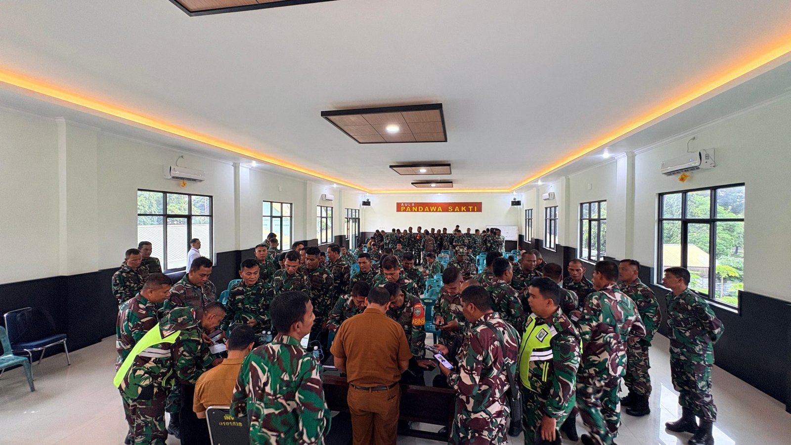 Disdukcapil Sosialisasi ke Makodim, 150 Personel Babinsa dan Bati Tuud Kini Miliki IKD