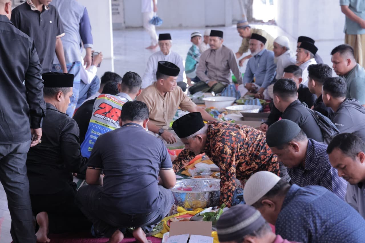 Illiza Hadiri Peringatan Maulid Nabi di Lueng Bata