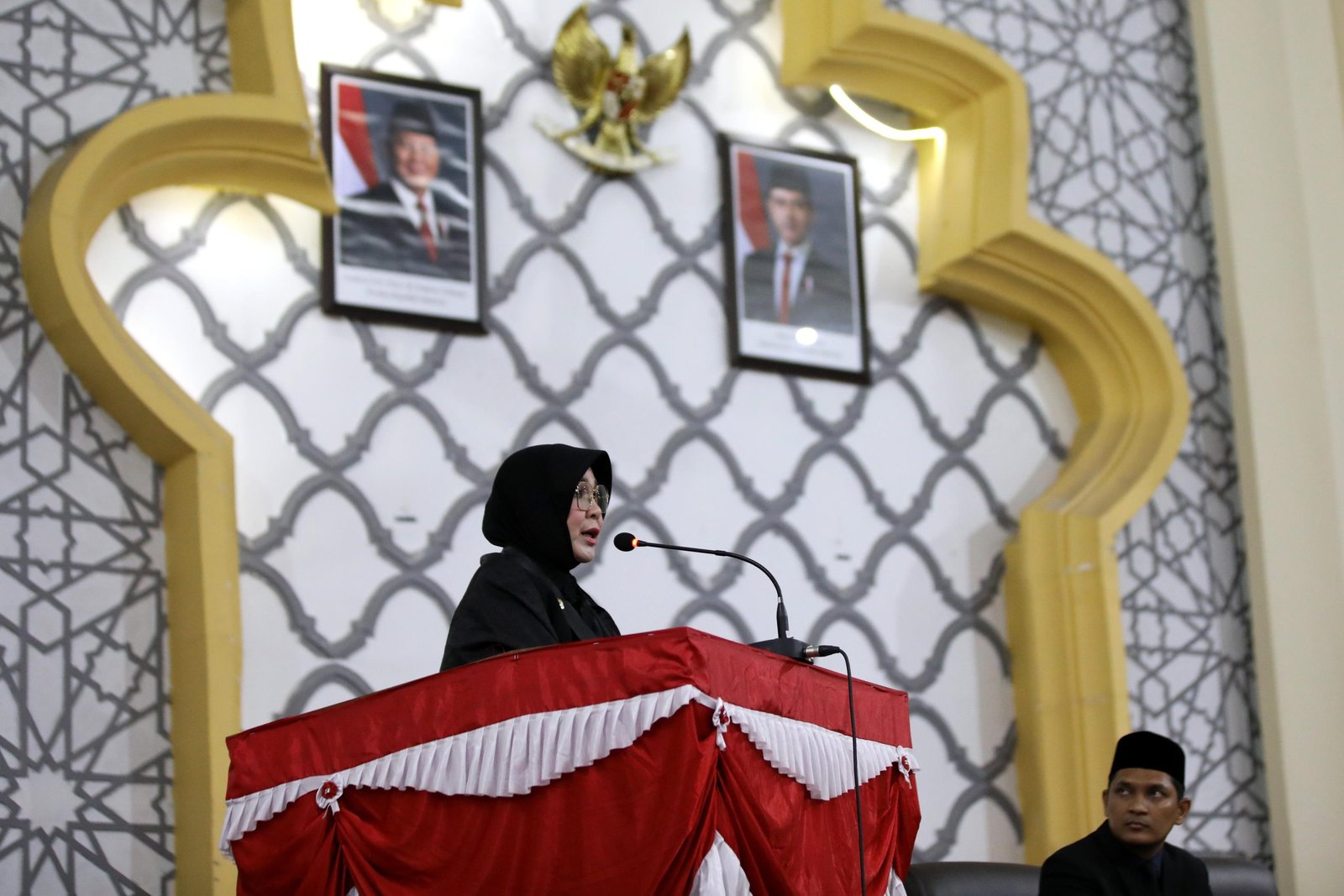 Wali Kota Sampaikan Raqan Perubahan APBK 2026 dalam Rapat Paripurna DPRK